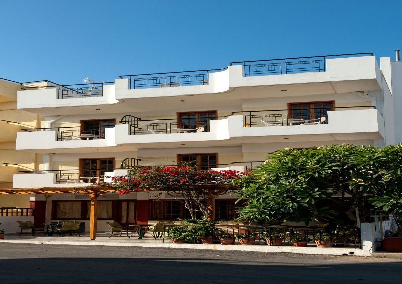 Artemis Apartments Stalós Exterior foto